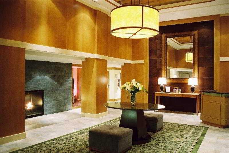 Pan Pacific Whistler Village Centre Екстериор снимка