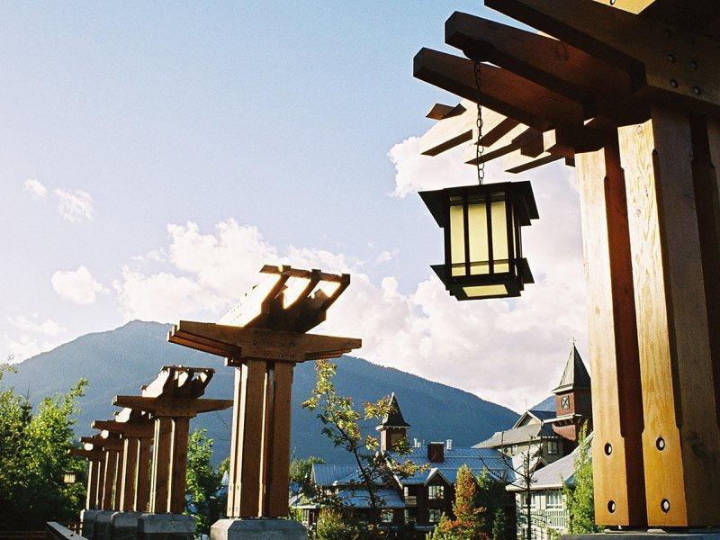 Pan Pacific Whistler Village Centre Екстериор снимка