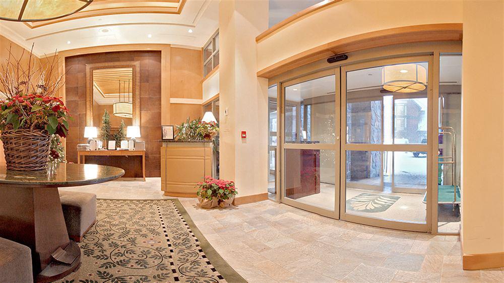 Pan Pacific Whistler Village Centre Екстериор снимка